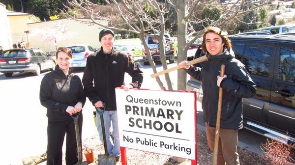  Ziptrek Ecotours team tree planting with Queenstown Primary School at part of their Paper4trees program. L-R Nicky Busst, James Ensner, Miquel Azna